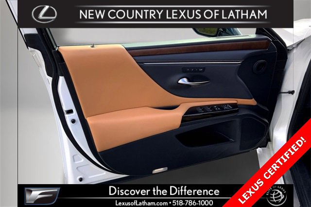 Certified 2023 Lexus ES 350 w/ Premium Package image 17