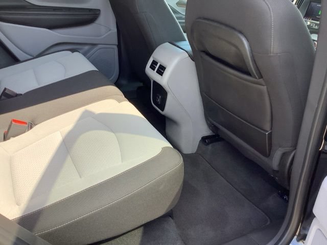 Used 2023 GMC Terrain SLE w/ Driver Convenience Package AWD/4WD image 23