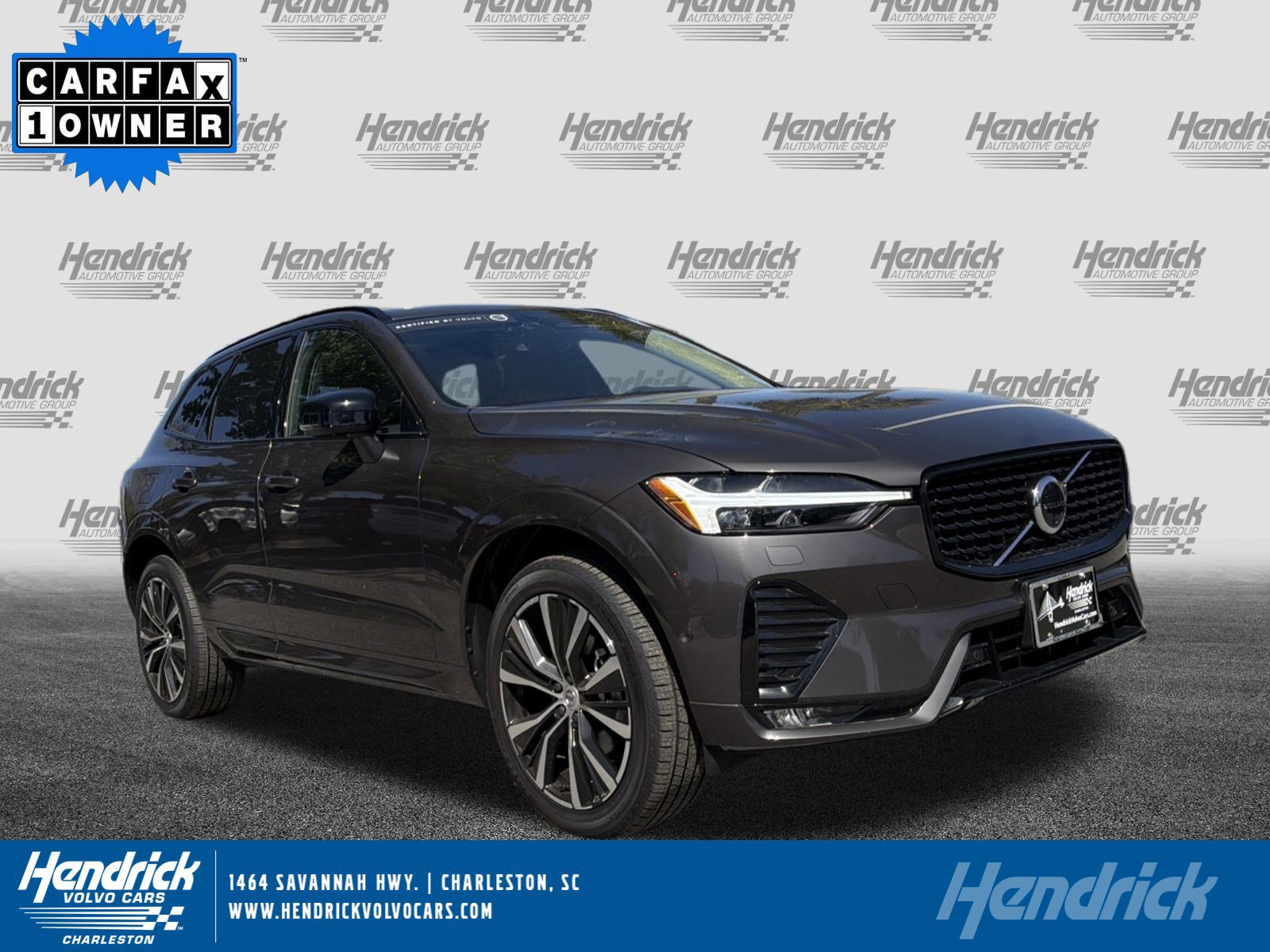 Certified 2025 Volvo XC60 B5 Plus image 1