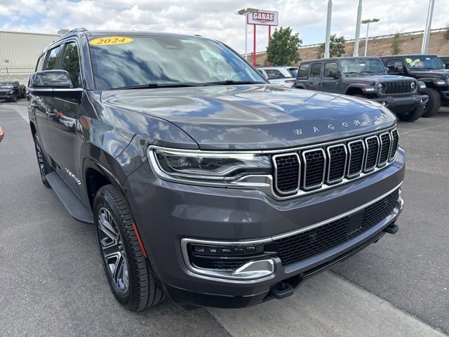 Certified 2024 Jeep Wagoneer 4WD w/ HD Trailer Tow Package image 8