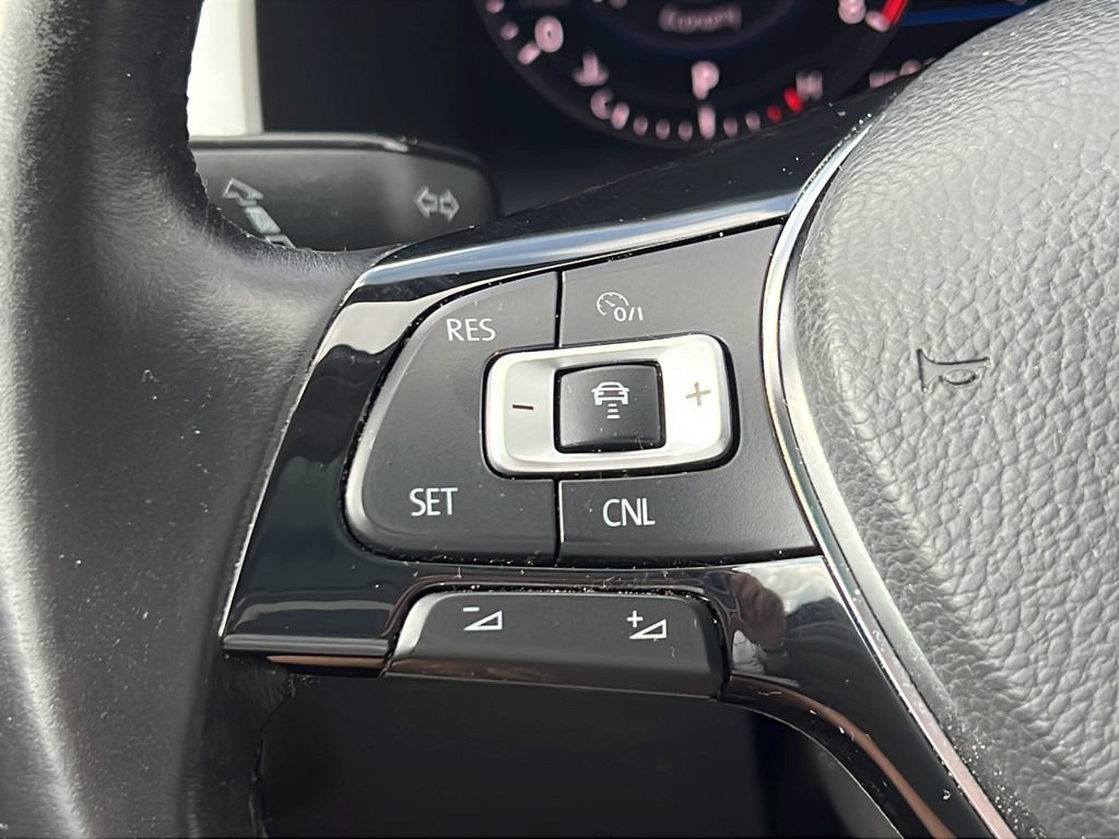 Used 2018 Volkswagen Atlas SEL Premium AWD/4WD image 21