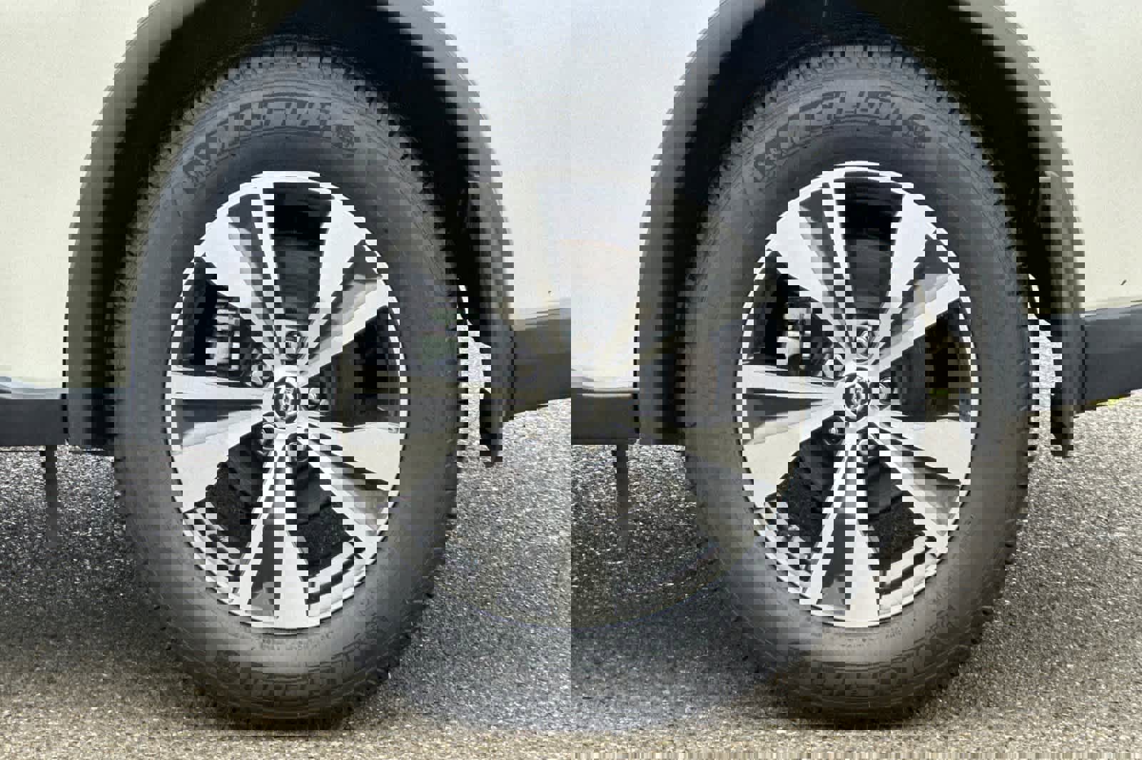 Used 2022 Nissan Murano SV w/ Cargo Package image 31