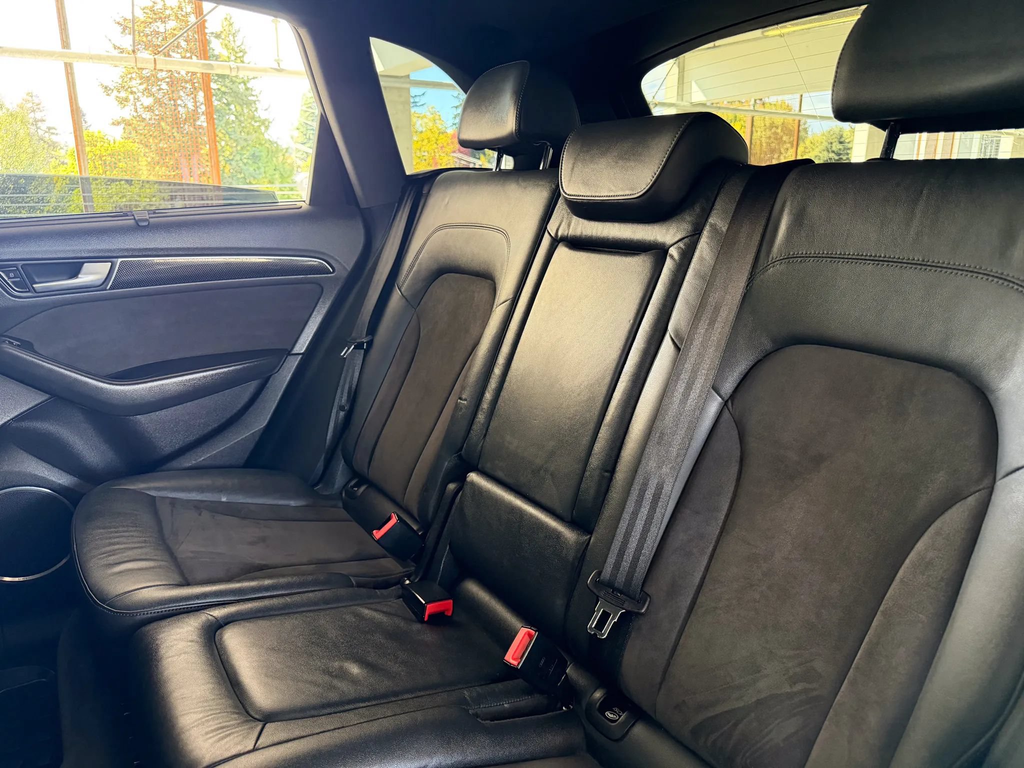 Used 2016 Audi SQ5 Prestige w/ Prestige Package AWD/4WD image 25