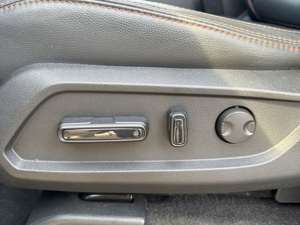 Certified 2025 Honda Pilot TrailSport image 25