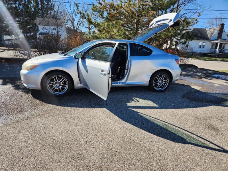 Used 2009 Scion tC image 13