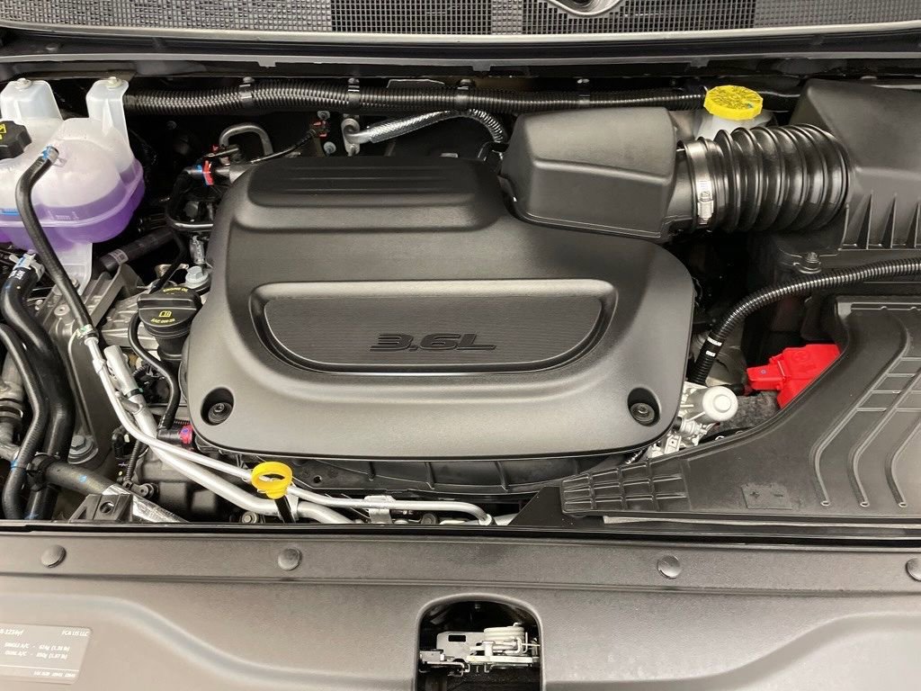 New 2026 Chrysler Voyager LX FWD image 17