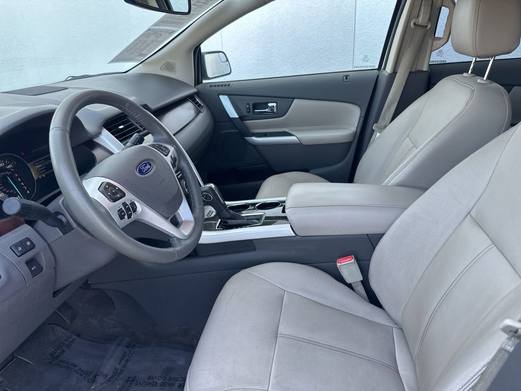 Used 2012 Ford Edge Limited w/ Driver Entry Pkg FWD image 12