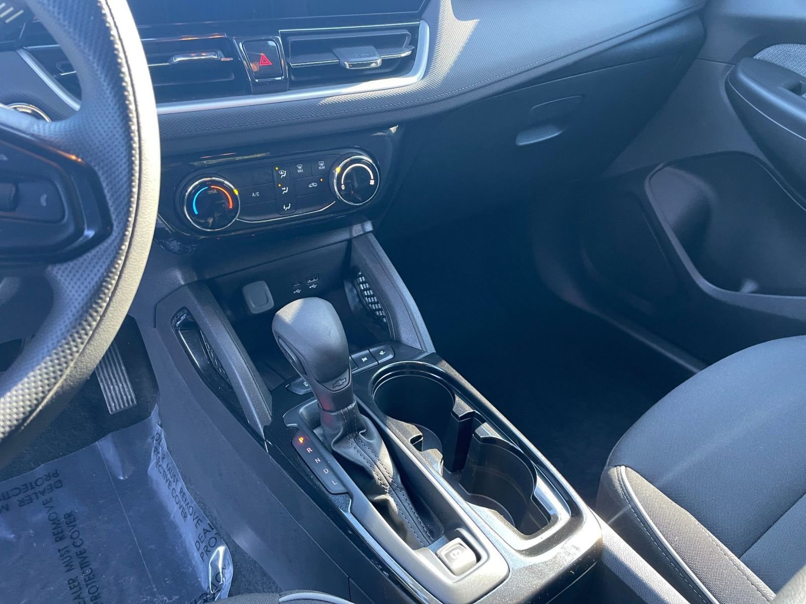 Used 2025 Chevrolet TrailBlazer LT image 37