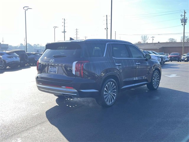 Used 2024 Hyundai Palisade Calligraphy image 5