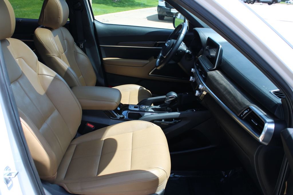 Used 2022 Kia Telluride SX AWD/4WD image 8