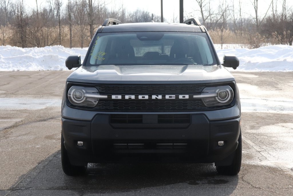 New 2025 Ford Bronco Sport Outer Banks w/ Outer Banks Tech Package+ AWD/4WD image 3