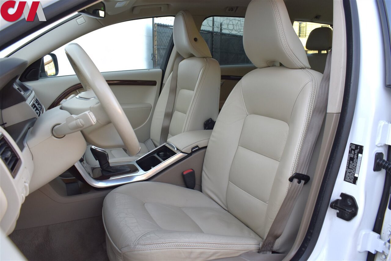 Used 2013 Volvo XC70 T6 image 10