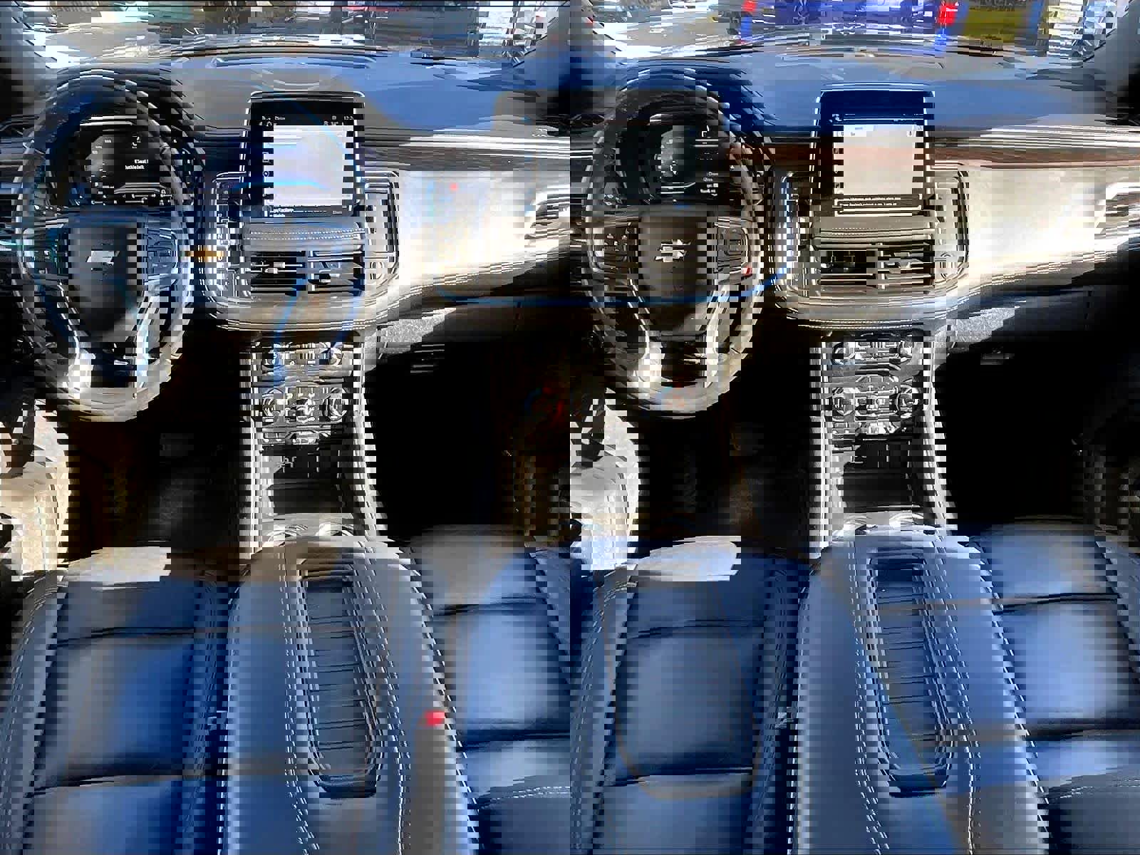 Used 2024 Chevrolet Tahoe LT image 22