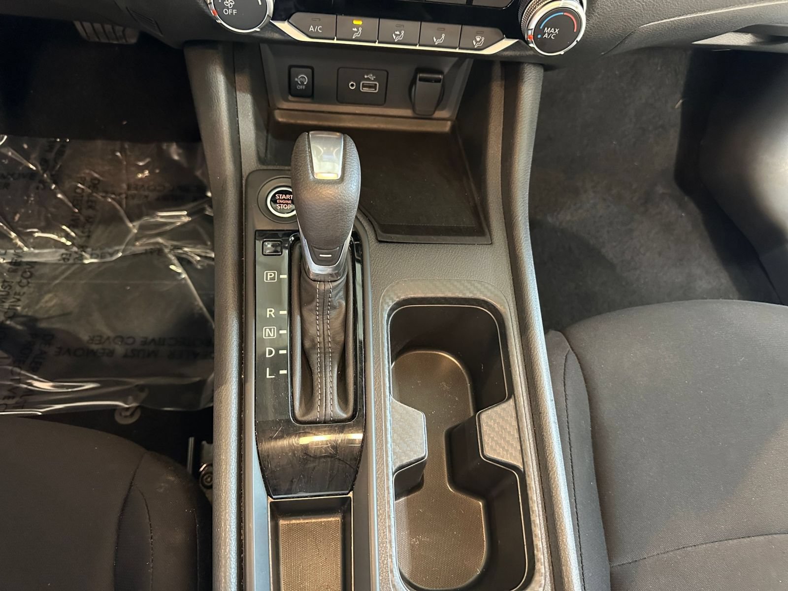 Used 2025 Nissan Sentra S FWD image 40