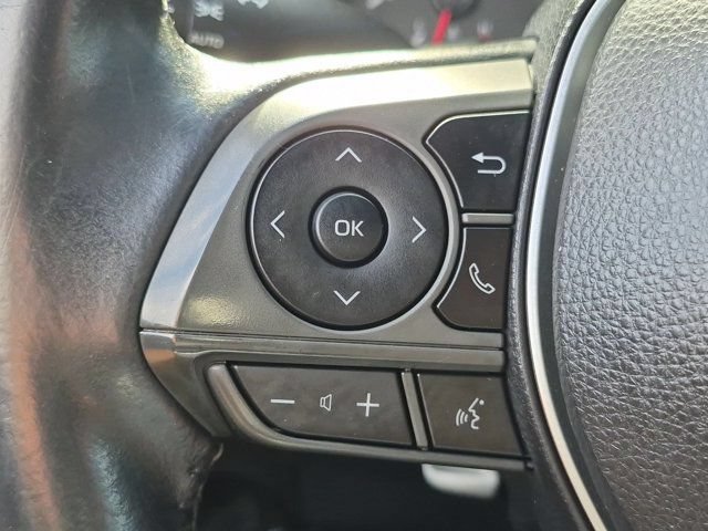 Used 2020 Toyota Corolla SE FWD image 19