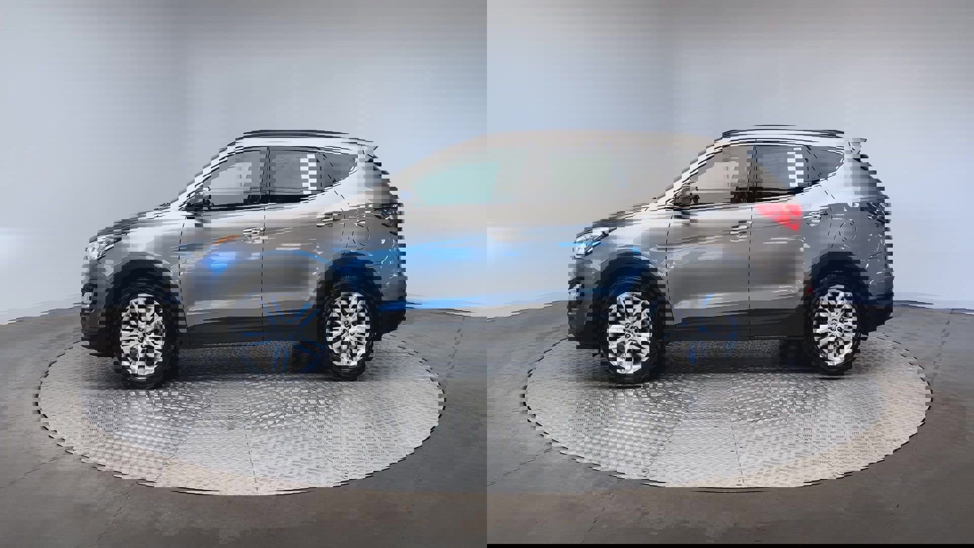 Used 2014 Hyundai Santa Fe Sport 2.0T w/ Navigation Package 06 image 5