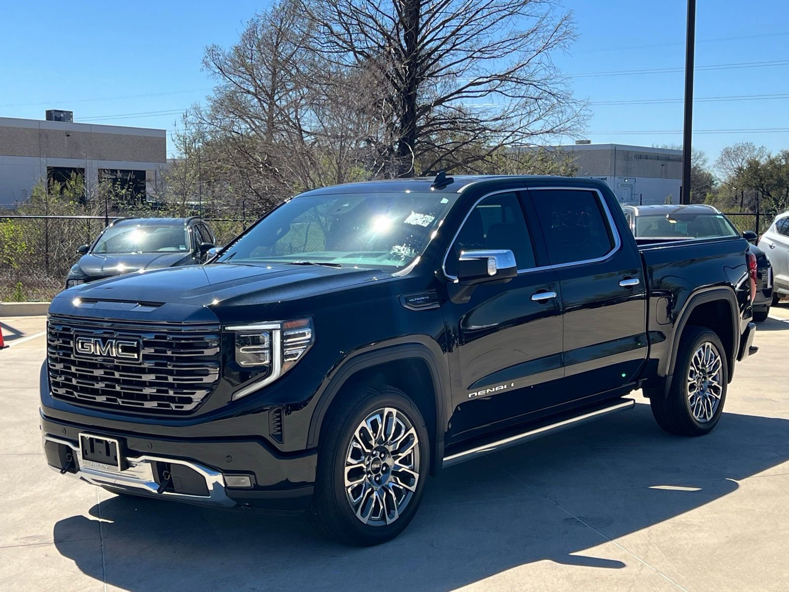 Used 2023 GMC Sierra 1500 Denali Ultimate image 5