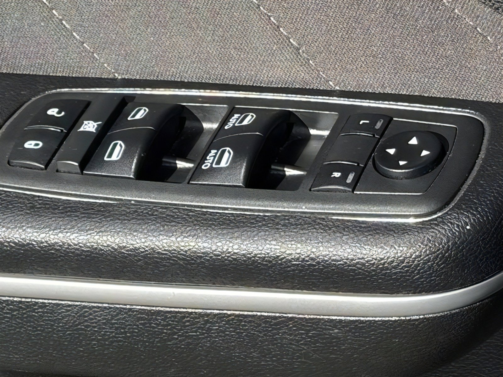 Used 2019 Dodge Charger GT RWD image 15