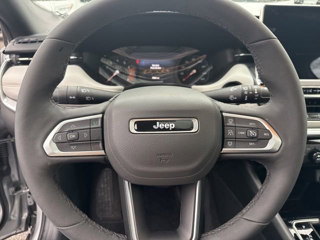 Certified 2025 Jeep Compass Limited w/ Sun & Sound Group image 7