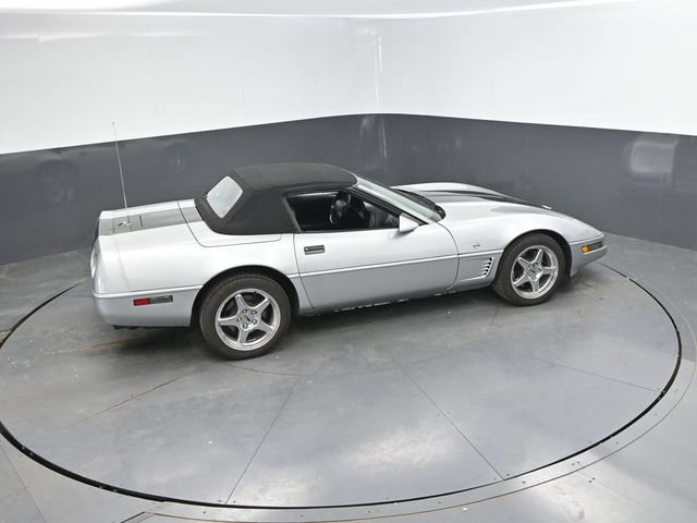 Used 1996 Chevrolet Corvette Convertible RWD image 20