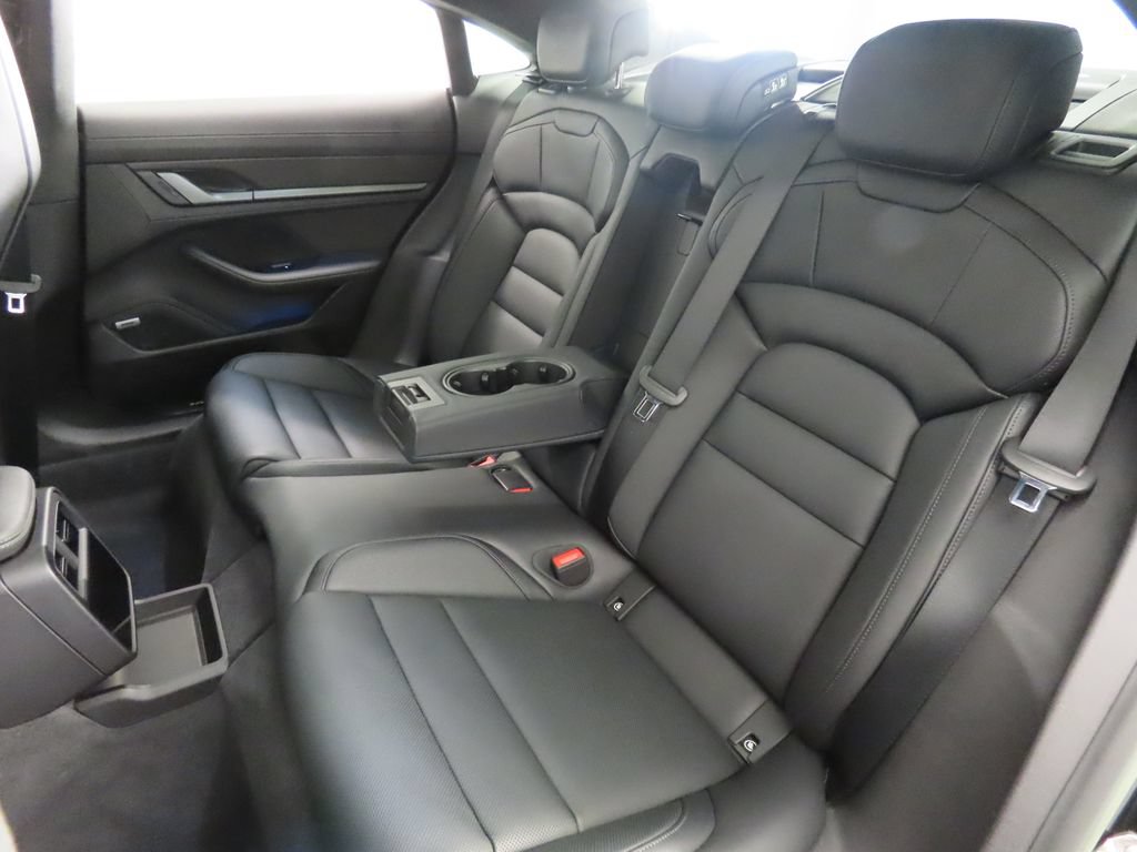 Certified 2024 Porsche Taycan Turbo S AWD/4WD image 40