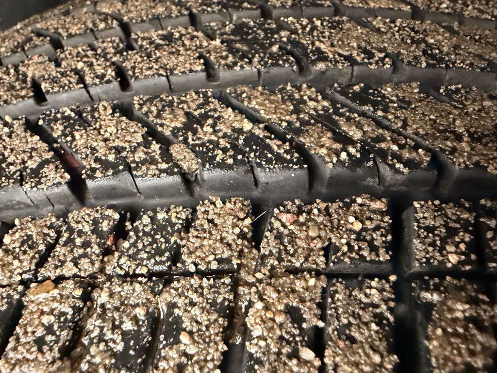 Used 2025 Chevrolet Suburban RST w/ Sun And Tow Package image 12