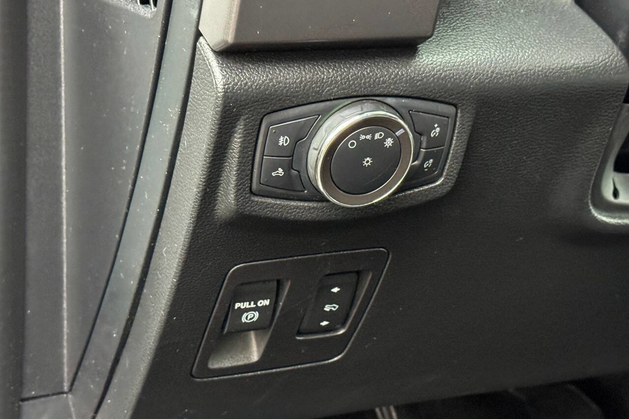 Used 2020 Ford F150 XLT w/ Equipment Group 302A Luxury image 17