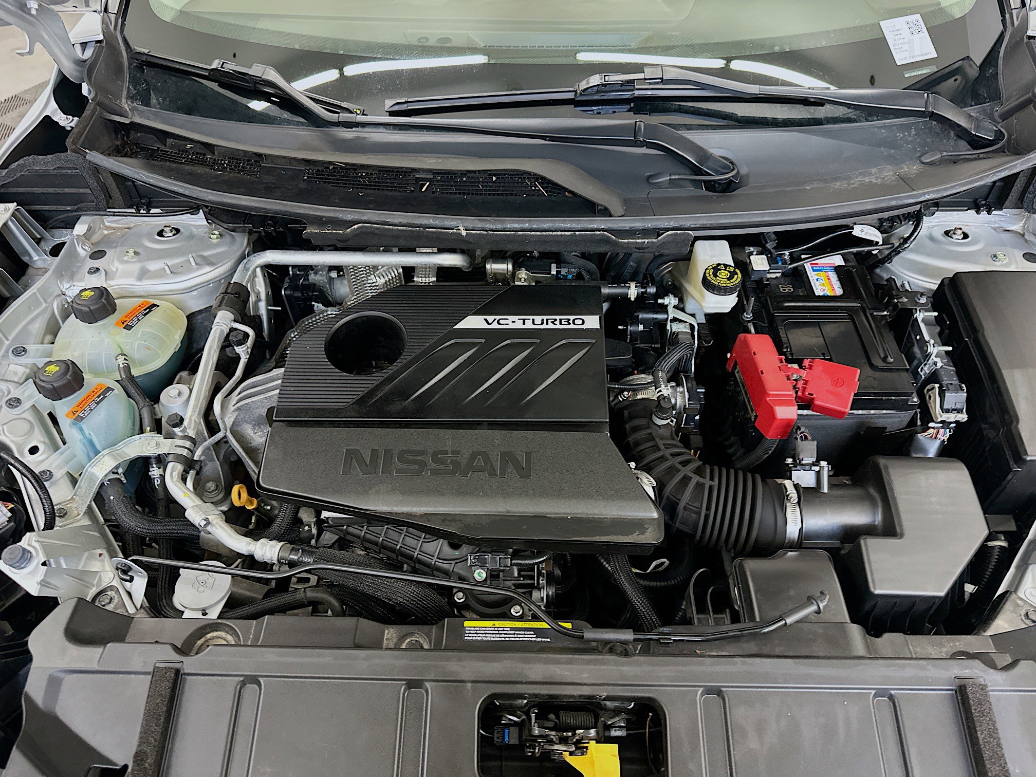 Used 2023 Nissan Rogue SV image 33