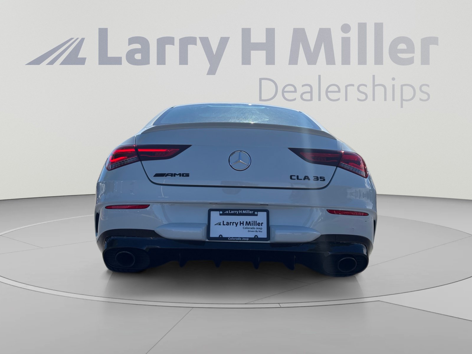 Used 2023 Mercedes-Benz CLA 35 AMG 4MATIC image 4