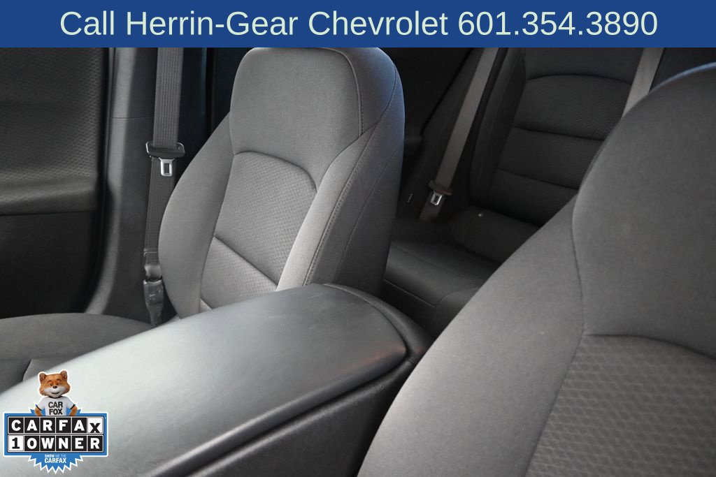 Used 2023 Chevrolet Malibu RS FWD image 14
