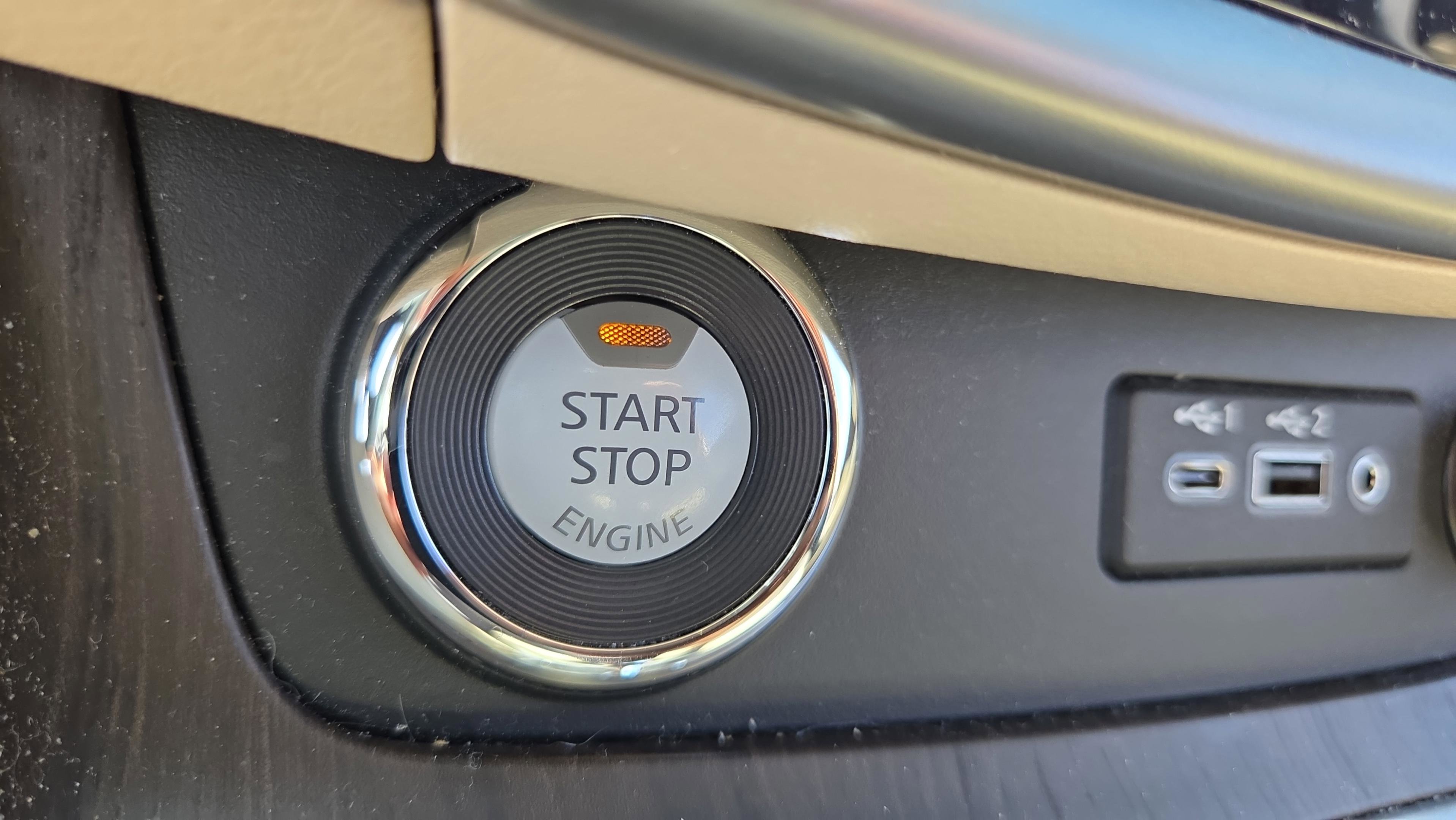 Used 2024 Nissan Murano Platinum w/ Cargo Package FWD image 35