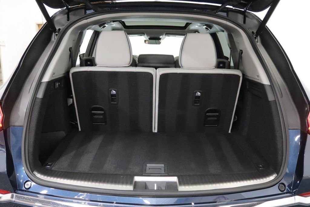 Used 2025 Acura MDX w/ Advance Package image 29