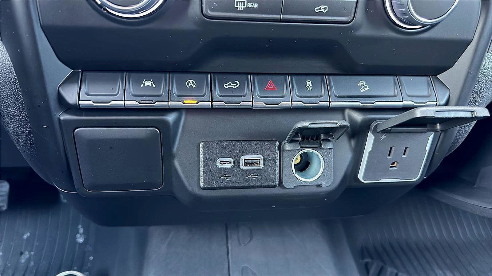 Used 2026 Chevrolet Silverado 1500 Custom Trail Boss image 29