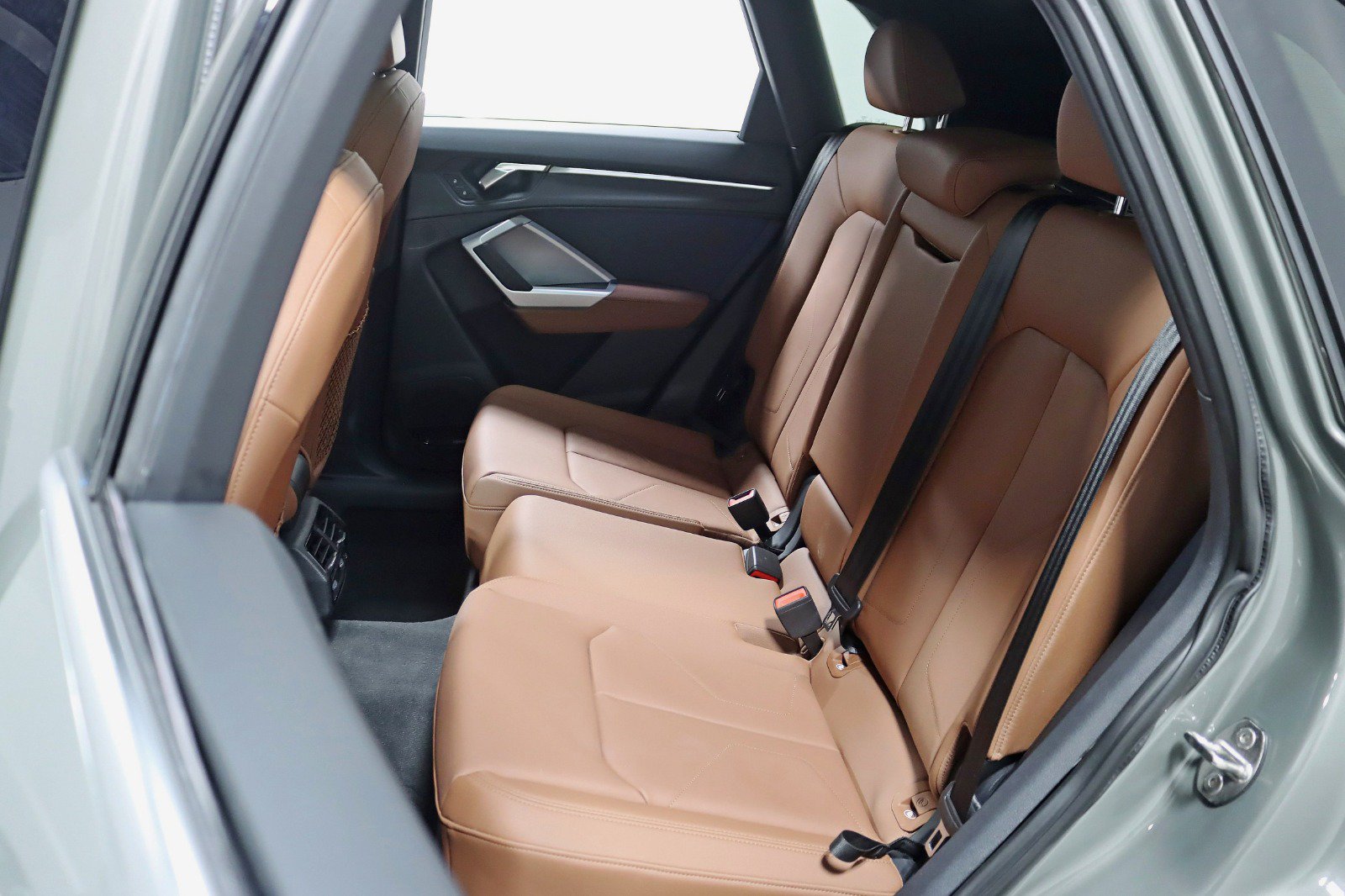 Used 2023 Audi Q3 2.0T Premium Plus AWD/4WD image 29