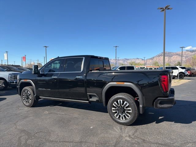 Used 2024 GMC Sierra 2500 Denali Ultimate w/ Max Trailering Package image 12