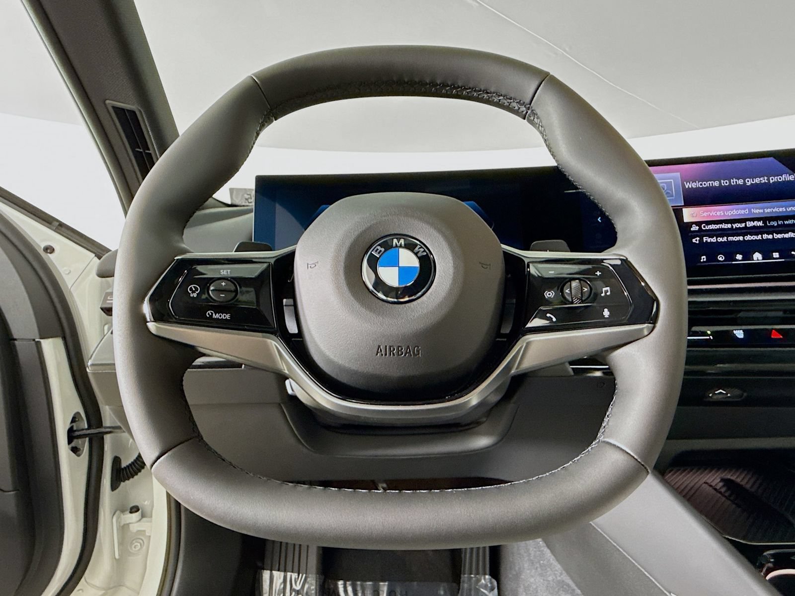Used 2026 BMW 530i RWD image 11