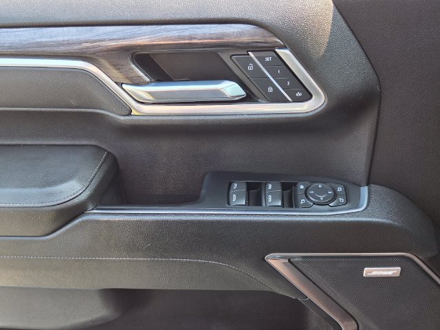 Used 2022 Chevrolet Silverado 1500 LTZ AWD/4WD image 25