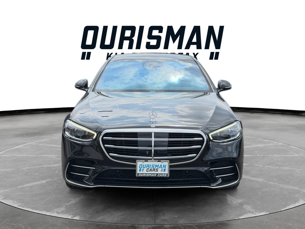 Used 2023 Mercedes-Benz S 500 4MATIC w/ AMG Line image 2