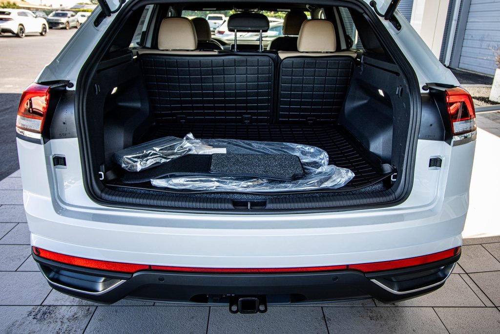 New 2026 Volkswagen Atlas Cross Sport SE image 15