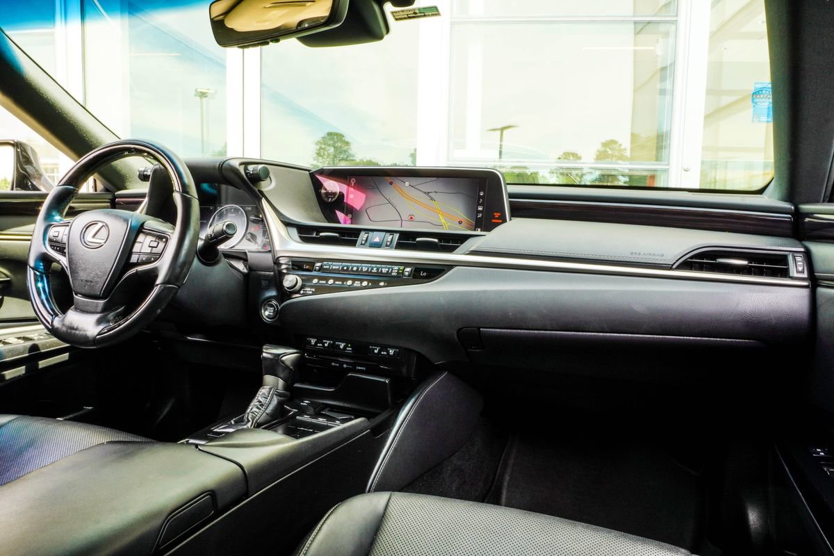 Used 2021 Lexus ES 350 w/ Premium Package FWD image 17