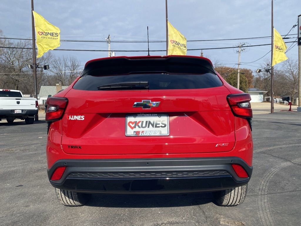 New 2026 Chevrolet Trax RS w/ Driver Confidence Package image 7