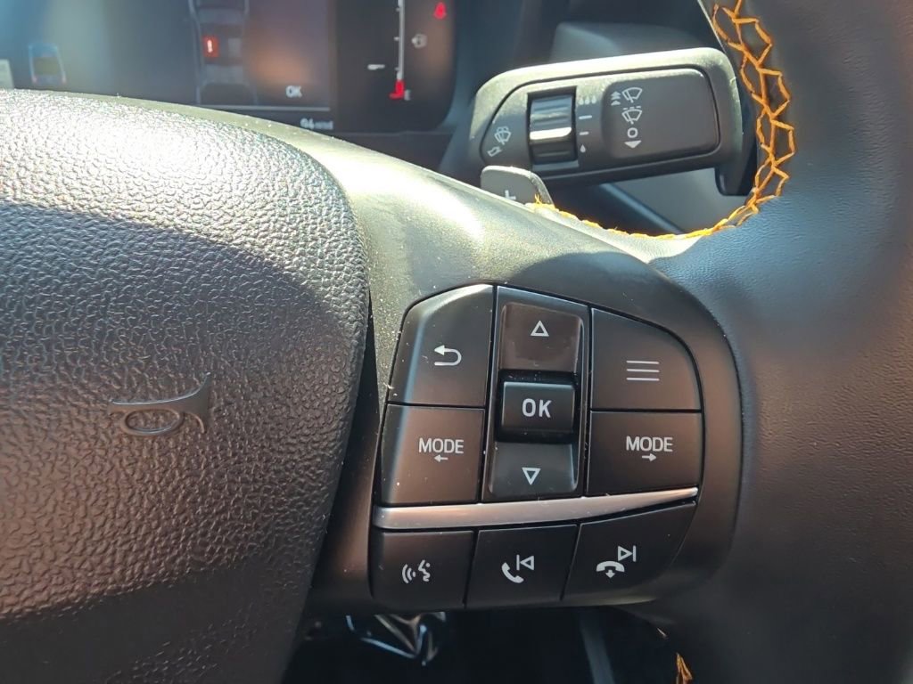 Certified 2025 Ford Maverick Tremor AWD/4WD image 19