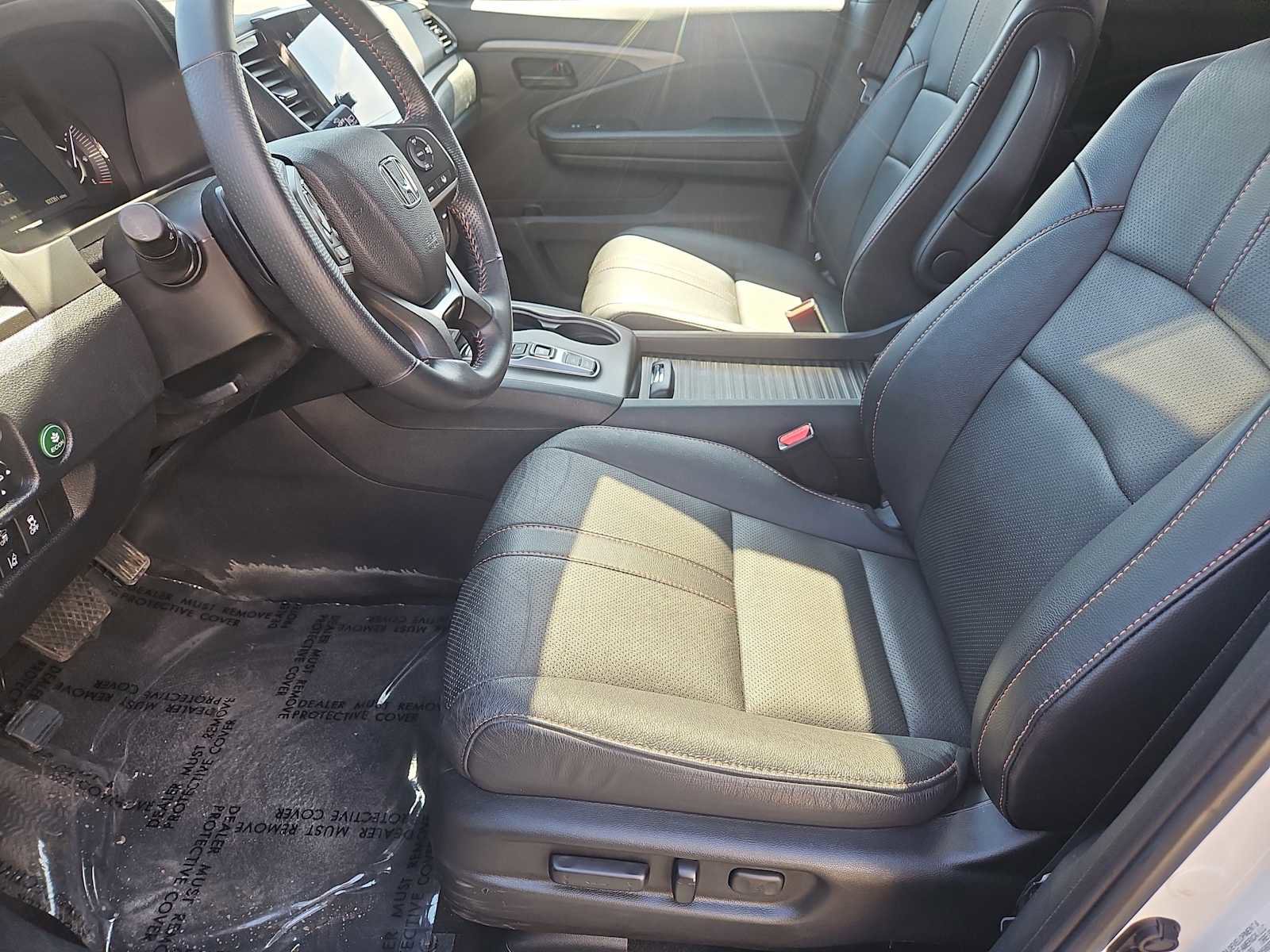 Certified 2023 Honda Passport TrailSport image 32