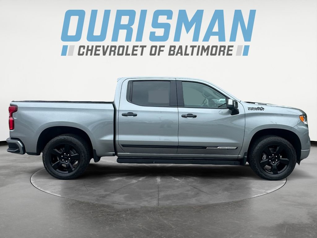 Used 2023 Chevrolet Silverado 1500 High Country w/ Technology Package AWD/4WD image 7