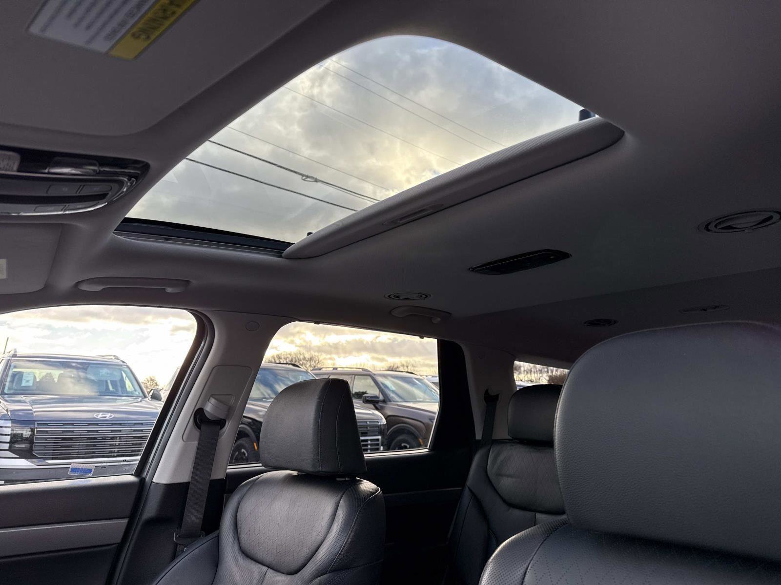 Used 2021 Hyundai Palisade SEL image 4