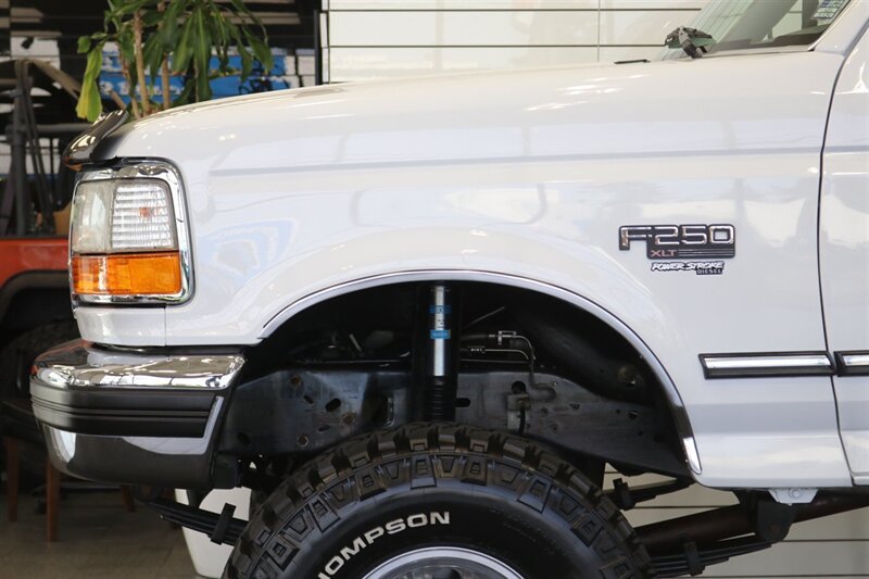 Used 1996 Ford F250 4x4 Regular Cab image 52