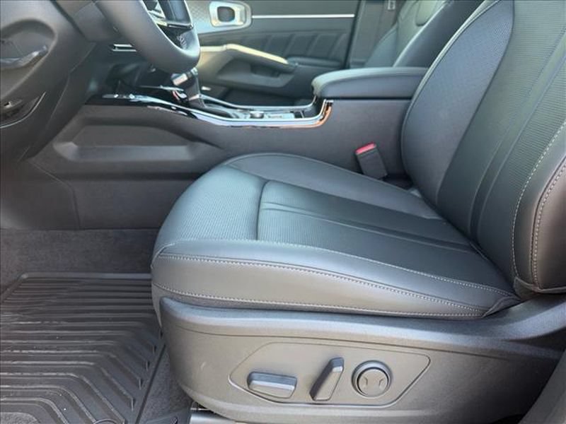 New 2026 Kia Sorento SX FWD image 11