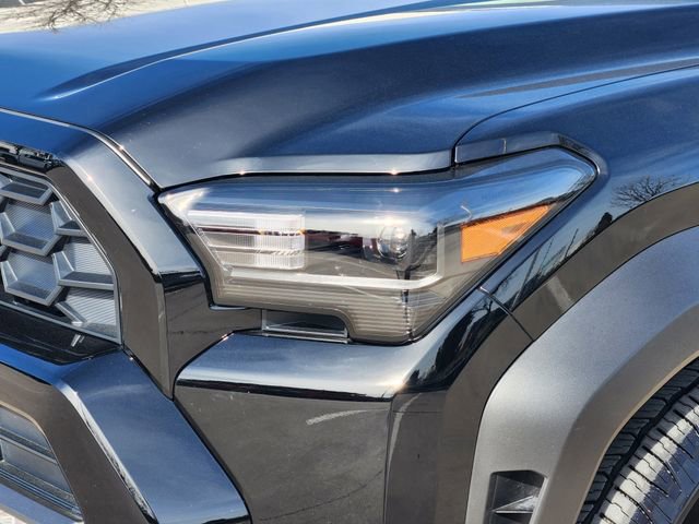 Used 2025 Toyota 4Runner TRD Off-Road Premium w/ Tow Technology Package AWD/4WD image 6
