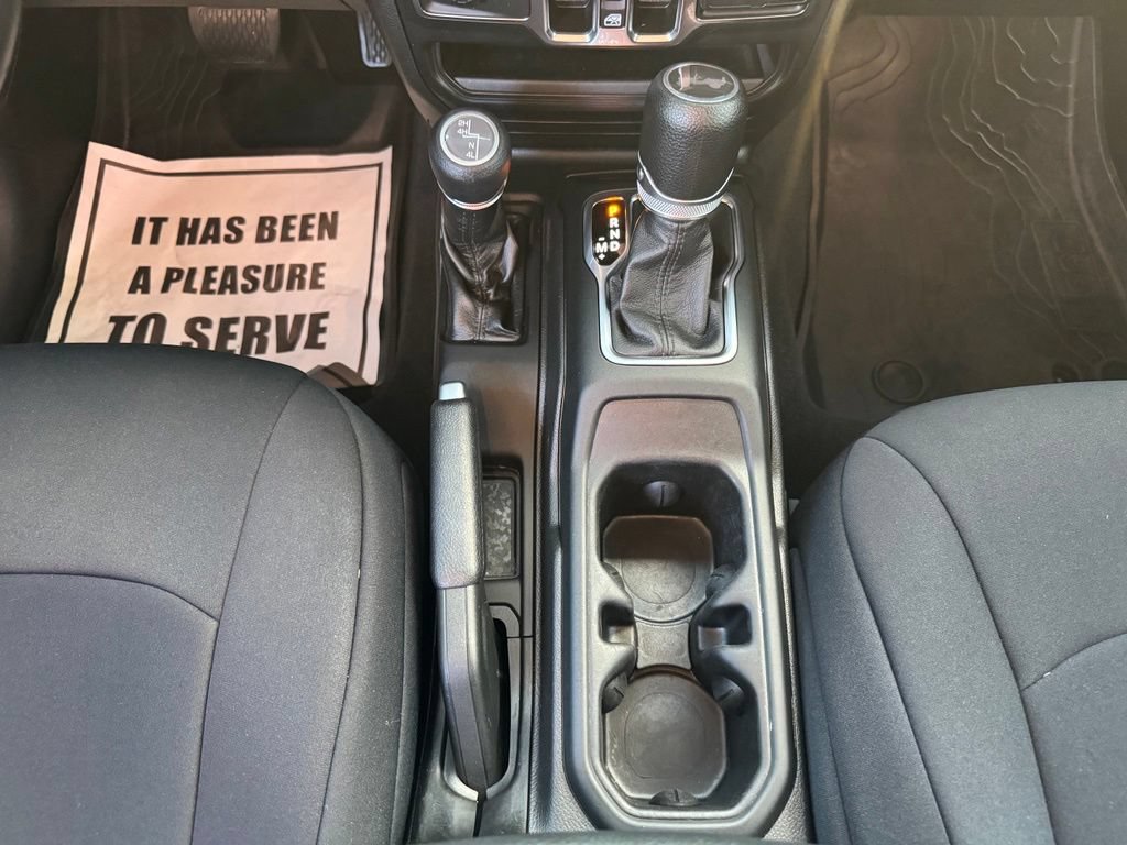 Used 2022 Jeep Wrangler Unlimited Sport AWD/4WD image 22