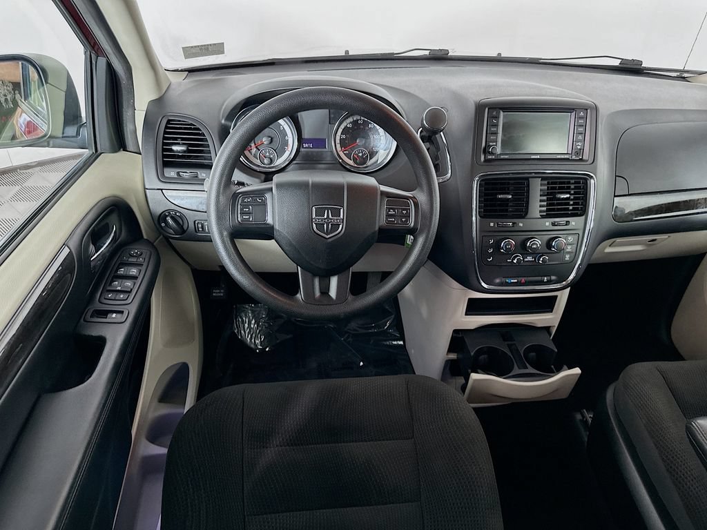 Certified 2019 Dodge Grand Caravan SE w/ UConnect Hands-Free Group FWD image 28